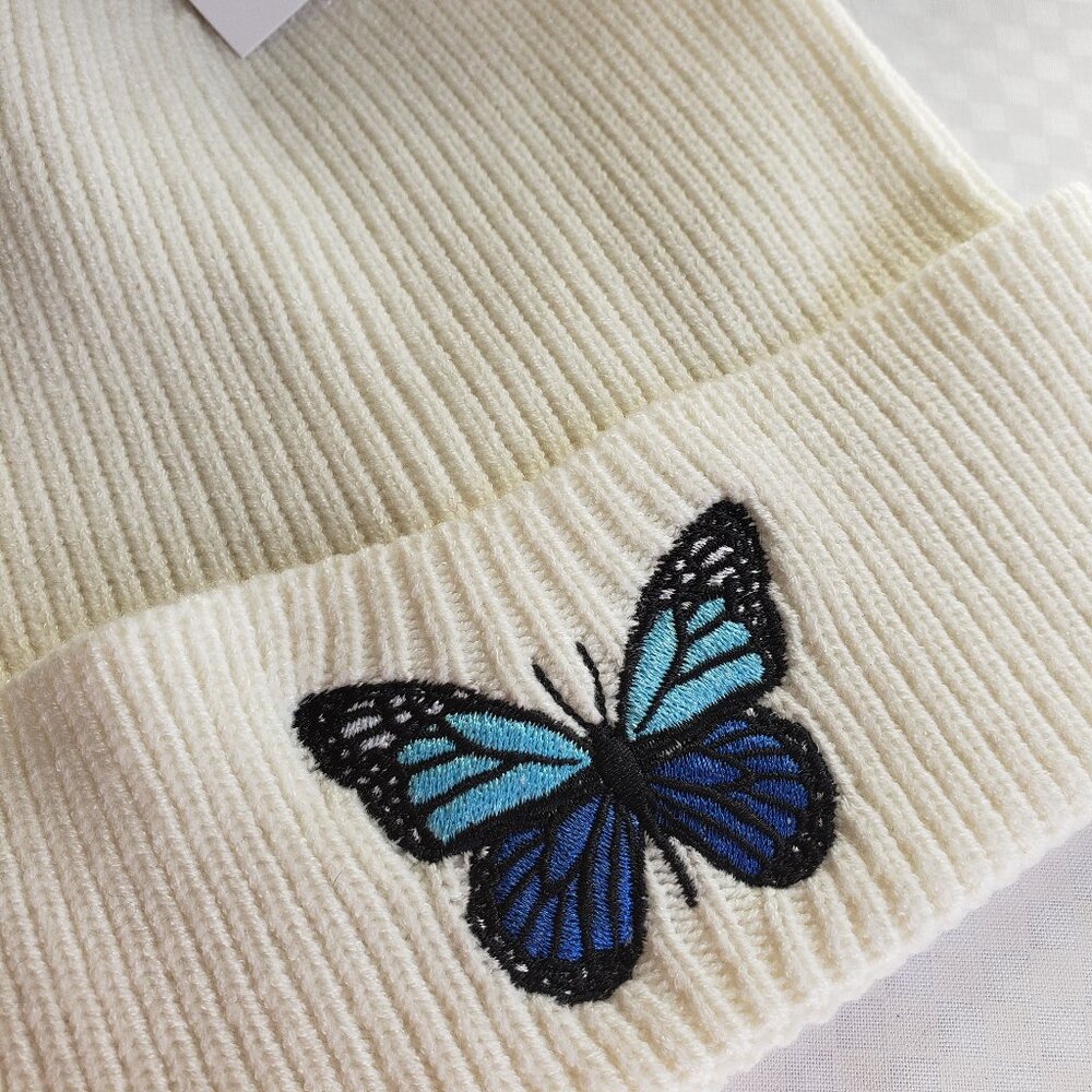 Knit Hat with butterfly embroidered - NWT - Picture 2 of 4